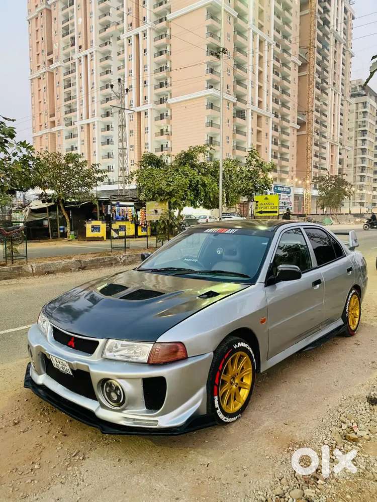 Mitsubishi Lancer 2000 Petrol