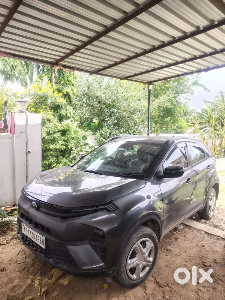 Tata Nexon 2024 Petrol Automatic