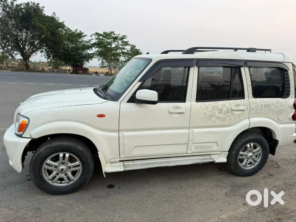 Mahindra Scorpio 2014