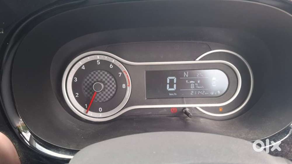Hyundai Aura Sx Plus Crdi Automatic, 2022, Petrol