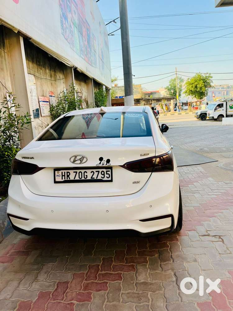 Hyundai Verna 1.6 Crdi At Sx Option, 2018, Diesel
