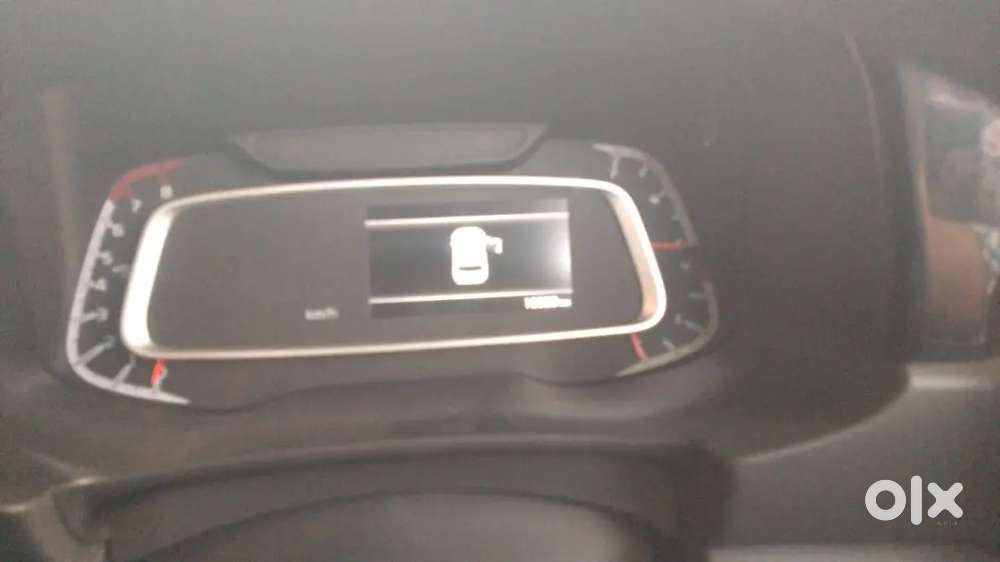 Selling Due To Moving Overseas Immedietly