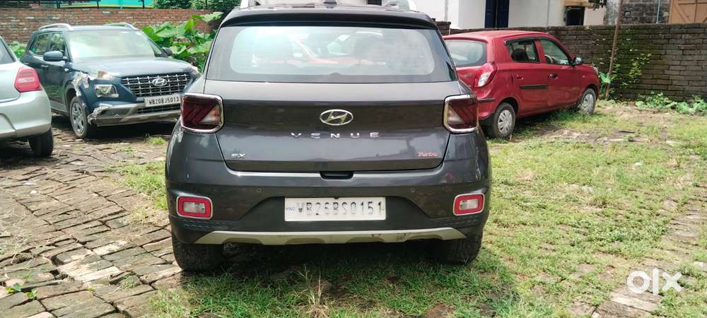 Hyundai Venue 1.0 Sx Turbo Imt, 2022, Petrol