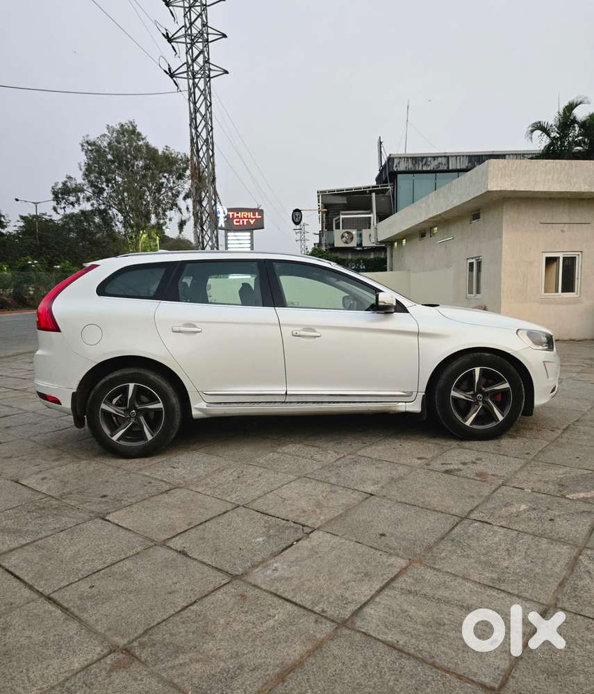 Volvo Xc60 D5 Awd Automatic, 2016, Diesel