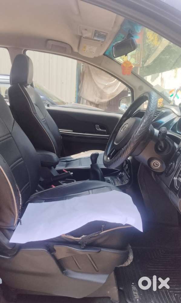 Tata Hexa 2.2 Xe 4x2 7 Str, 2018, Diesel