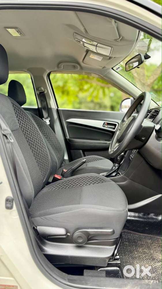 Maruti Suzuki Brezza 1.5 Zxi At Smart Hybrid, 2021, Petrol