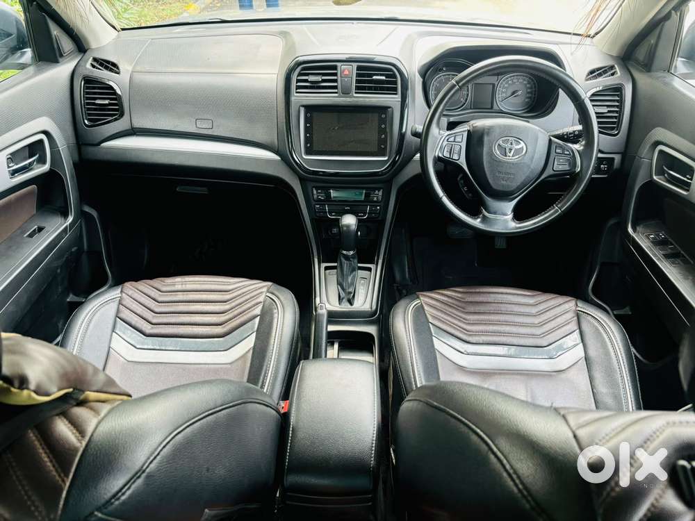 Toyota Urban Cruiser 1.5 Premium Grade At, 2022, Petrol