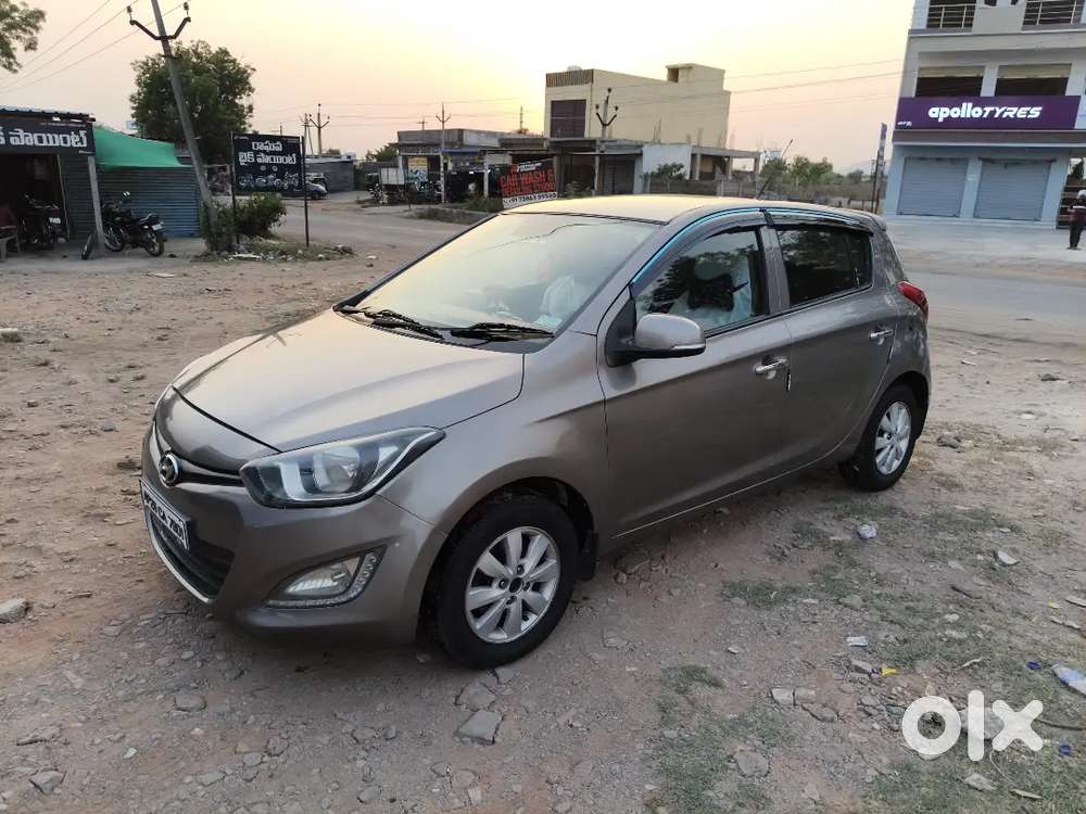 Hyundai I20 2013 Diesel 125000 Km Driven