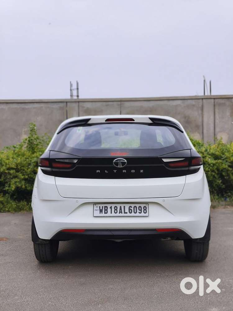 Tata Altroz 2024 Petrol 7347 Km Driven