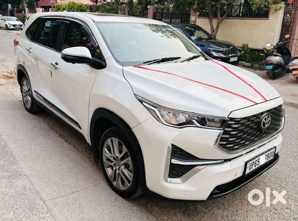 Toyota Innova Hycross 2.0 Zx Hybrid 7 Str, 2023, Petrol