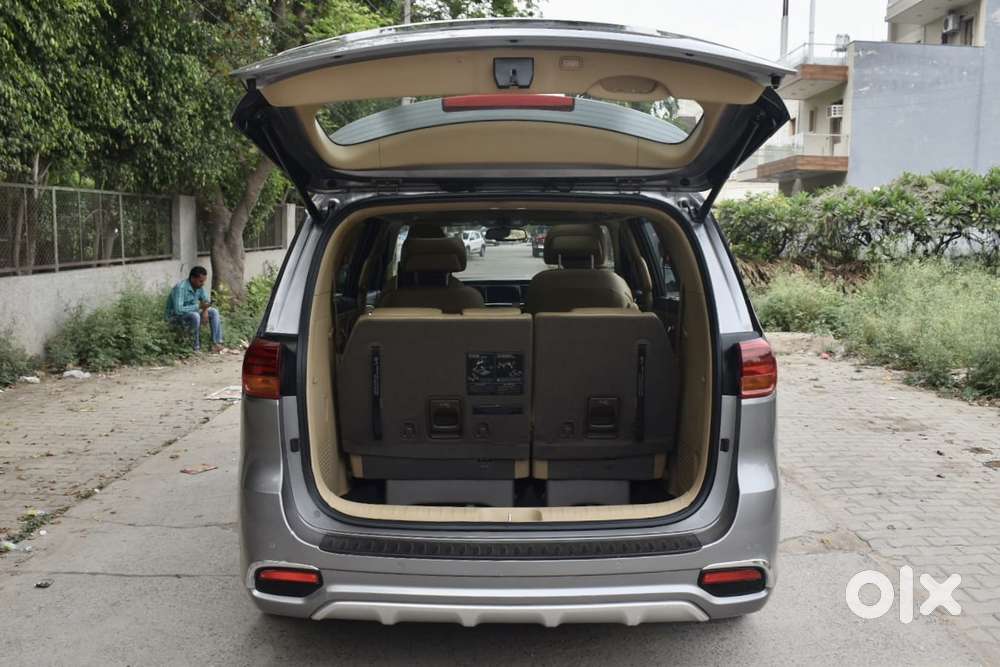 Kia Carnival Limousine, 2021, Diesel