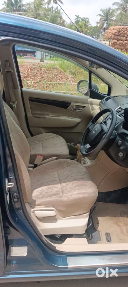 Maruti Suzuki Ertiga Vdi Shvs, 2015, Diesel