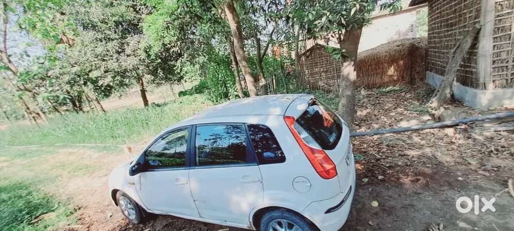 Ford Figo Diesel Zxi 2012