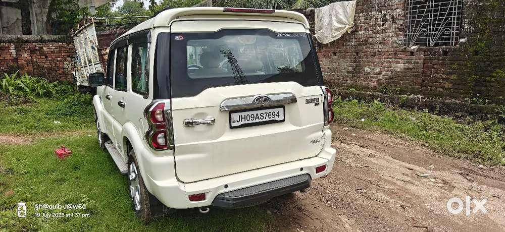 Mahindra Scorpio S5 Diesel
