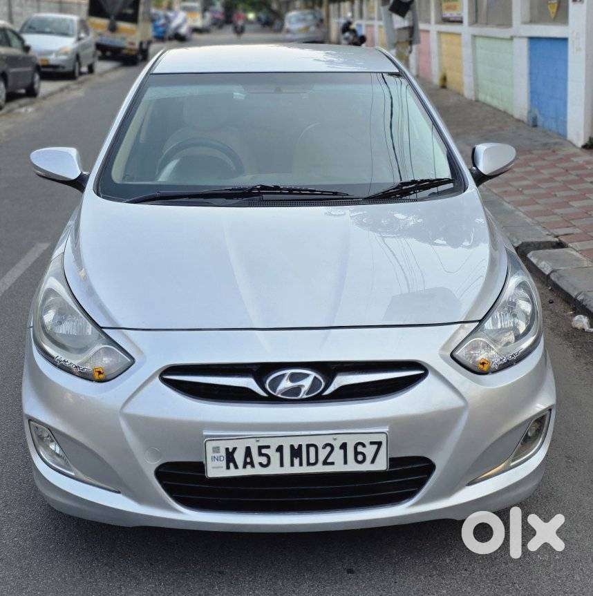 Hyundai Verna 1.6 Sx (o) Vtvt, 2012, Petrol