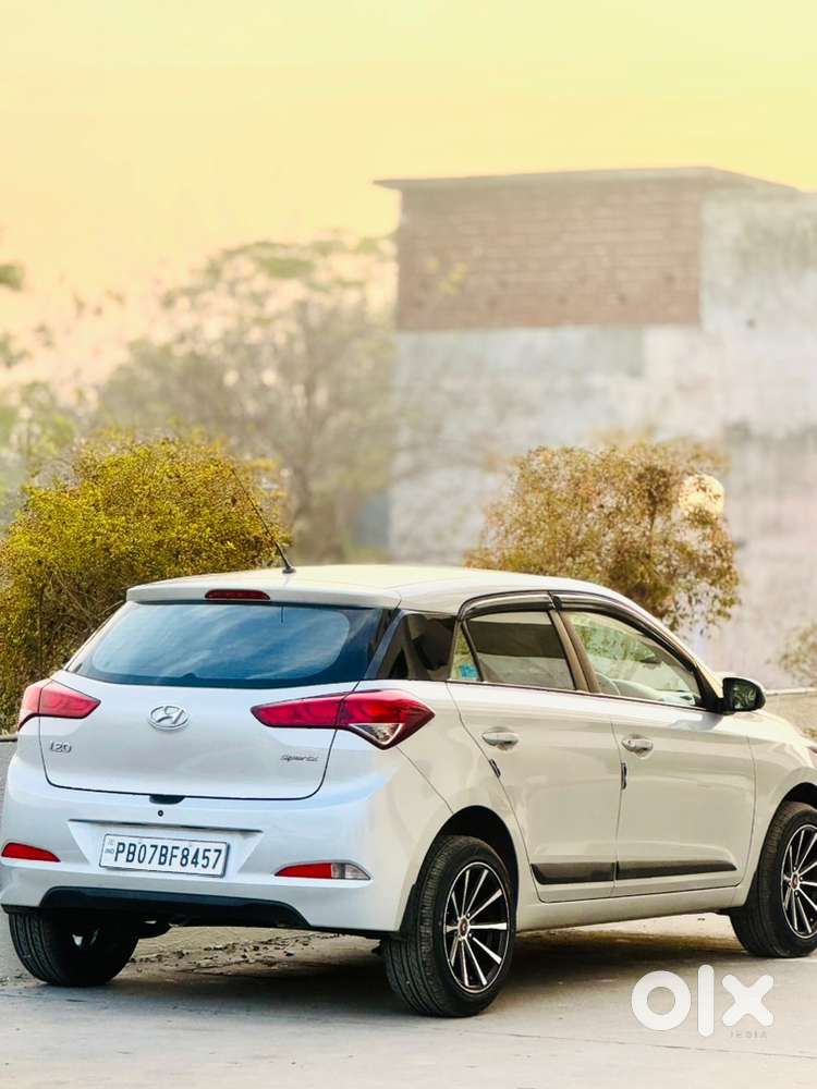 Hyundai New I20 Petrol 69500 Km Driven