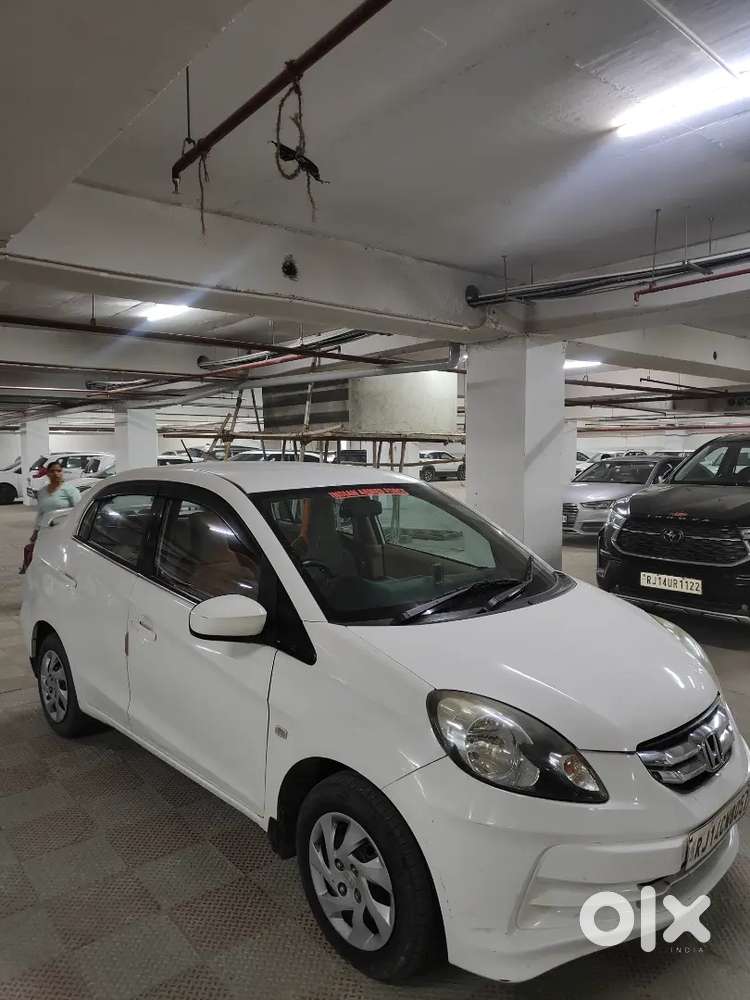 Honda Amaze Smt Diesel  Single Owner  Tafeta White