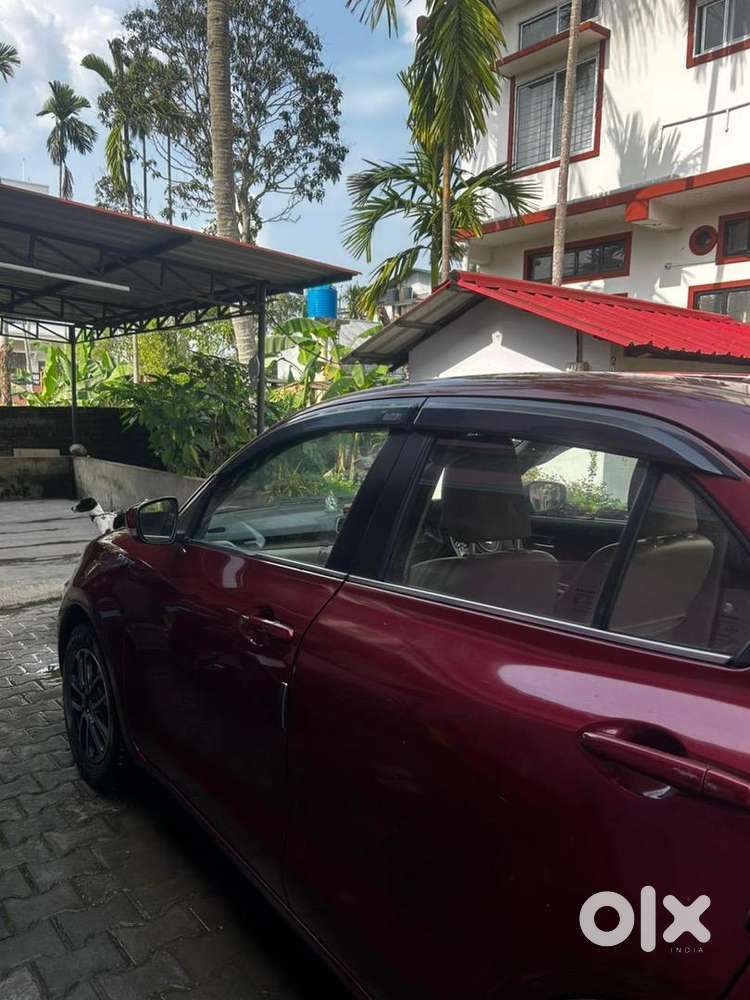 Maruti Suzuki Dzire 8 Petrol 80000 Km Driven