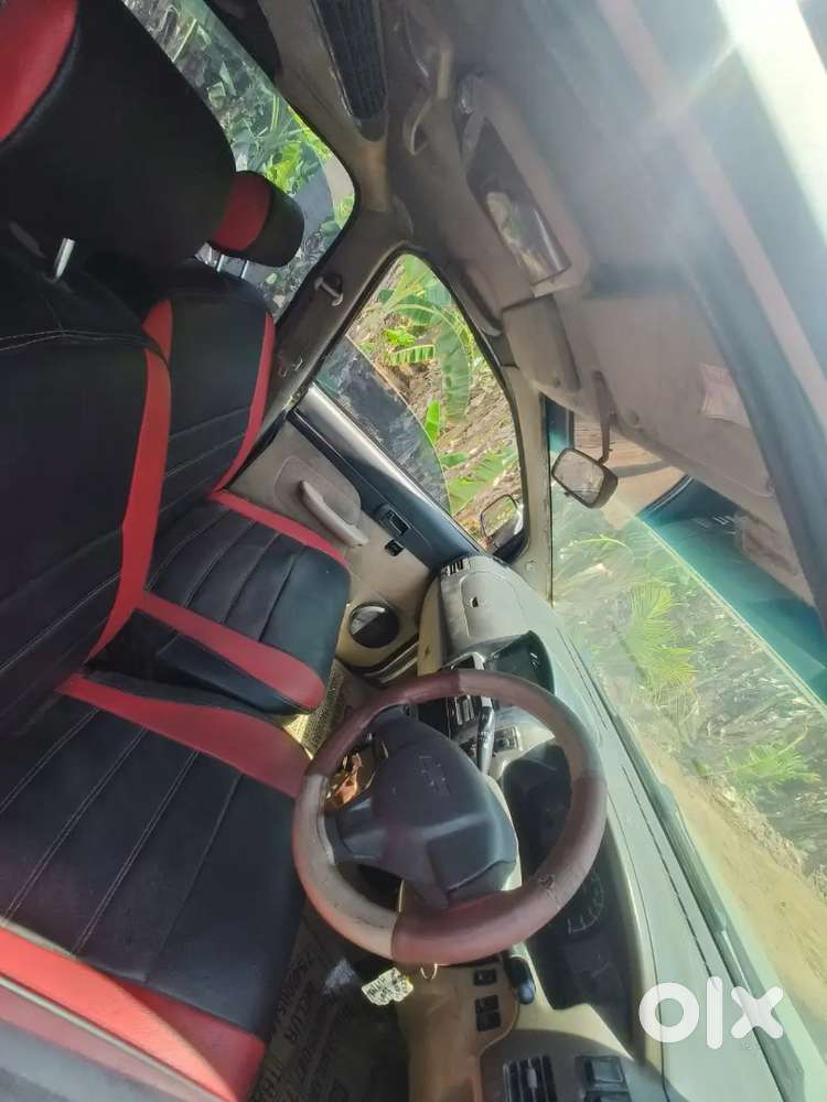 Chevrolet Tavera 2015