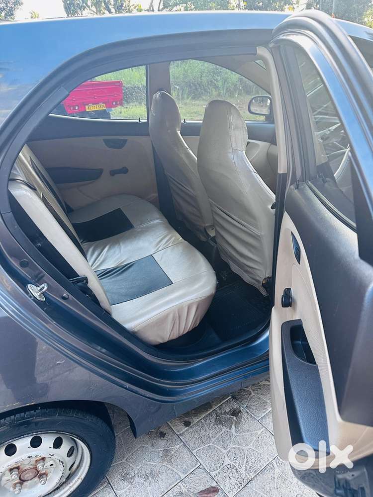 Hyundai Eon Petrol Well Maintained