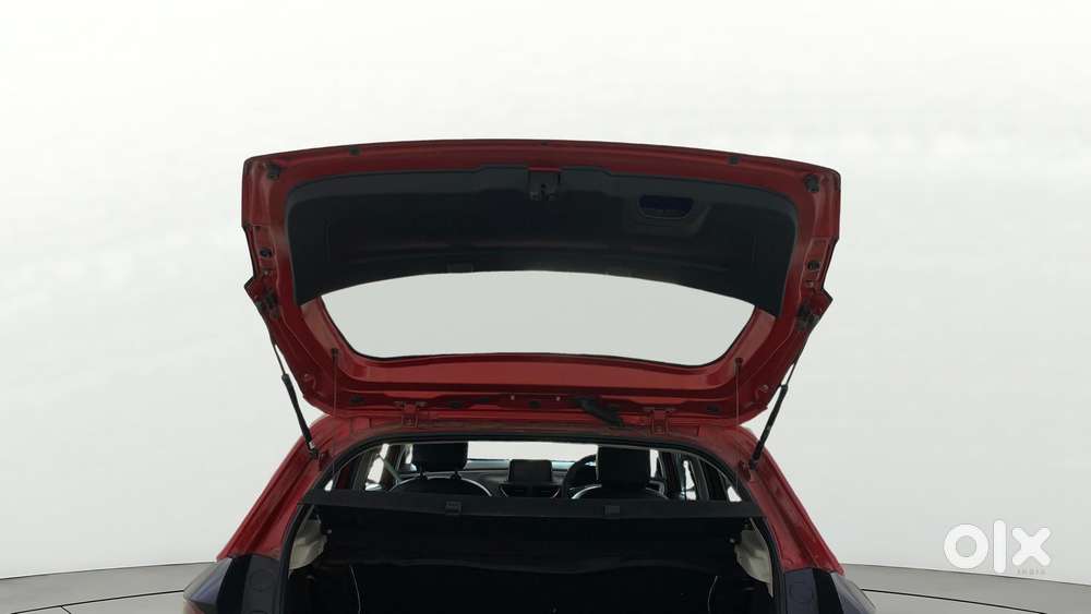 Tata Altroz 1.2 Xt, 2021, Petrol