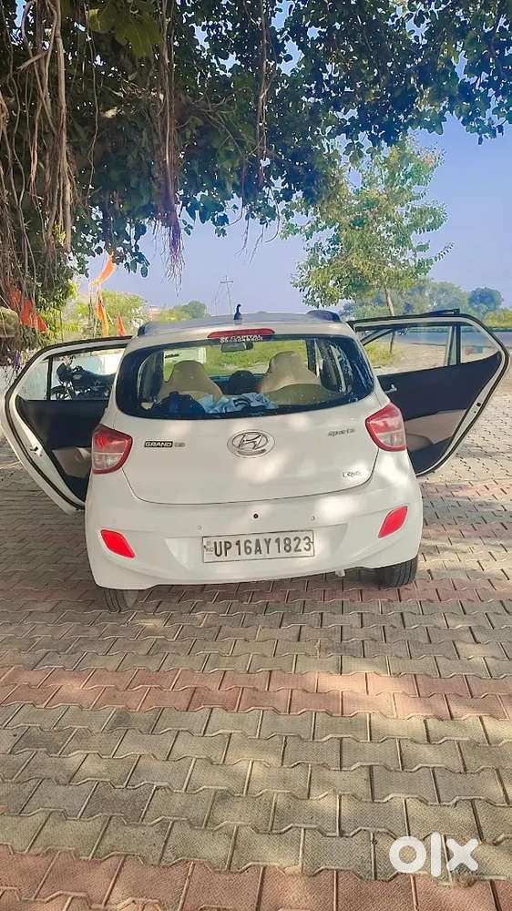 Hyundai Grand I10 Sportz 2015 Diesel Manual