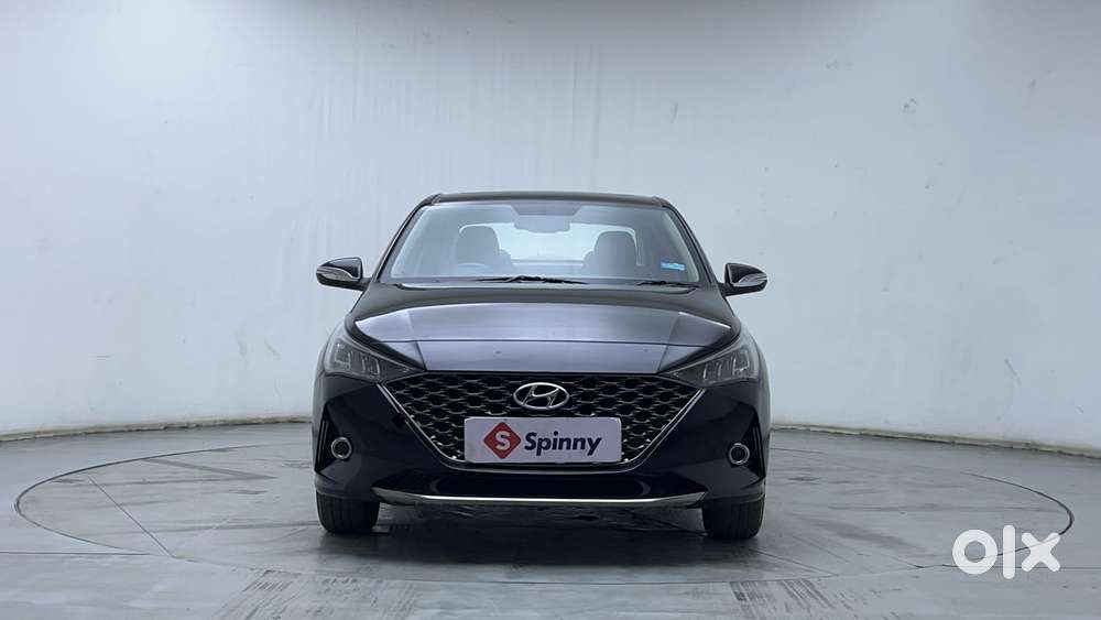Hyundai Verna 1.5 Sx (o) Vtvt Ivt, 2022, Petrol