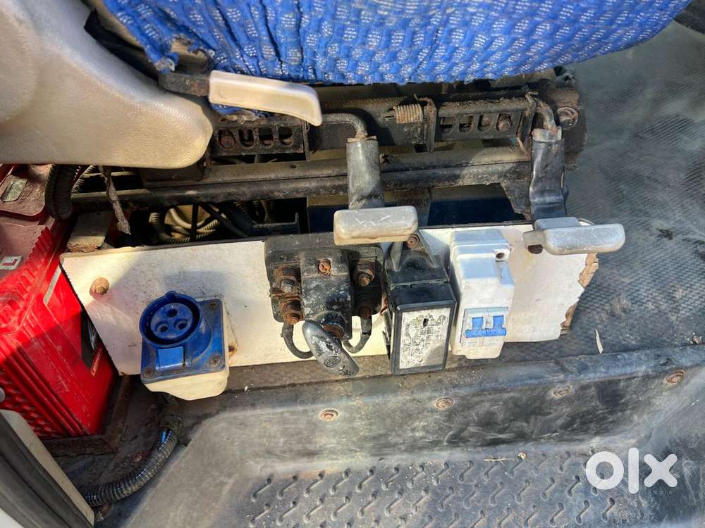 Tata Winger Deluxe - Hi Roof (ac), 2018, Diesel