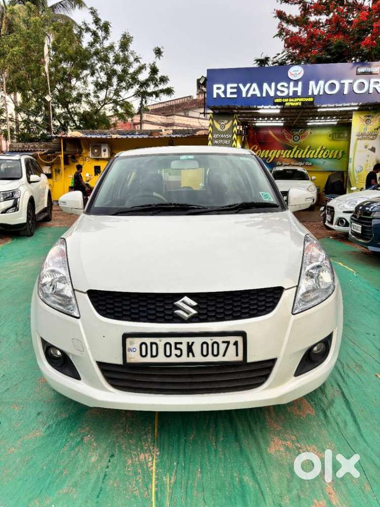Maruti Suzuki Swift Vxi Optional, 2014, Petrol