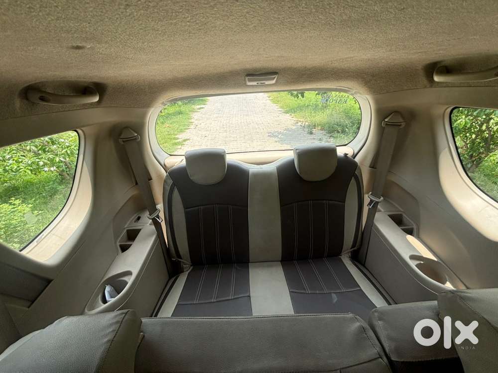 Maruti Suzuki Ertiga 2015
