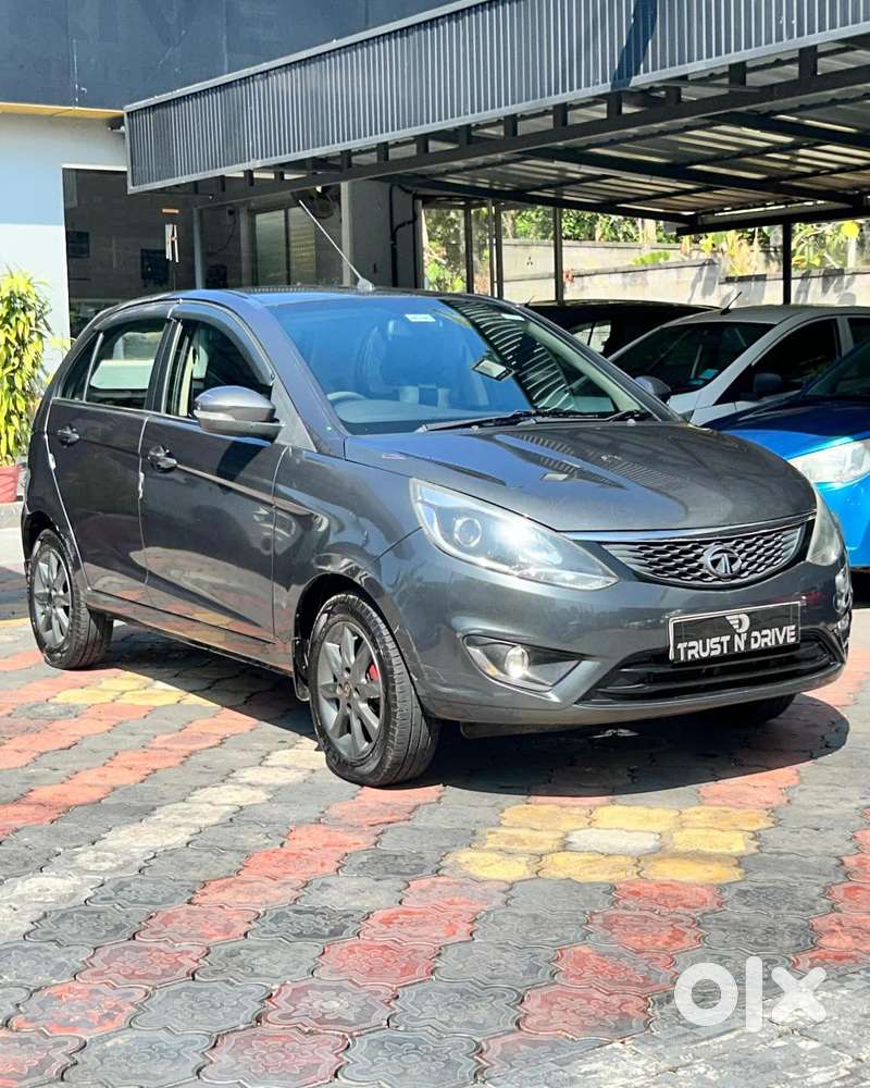 Tata Bolt Revotron Xt, 2015, Petrol