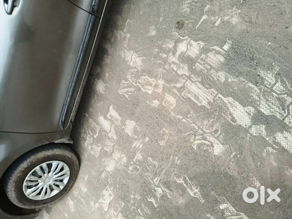 Maruti Suzuki Swift Vxi 2019