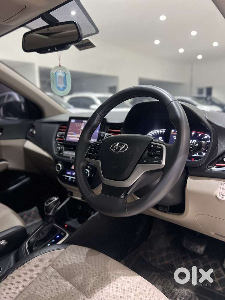 Hyundai Verna 1.5 Sx (o) Ivt, 2022, Petrol