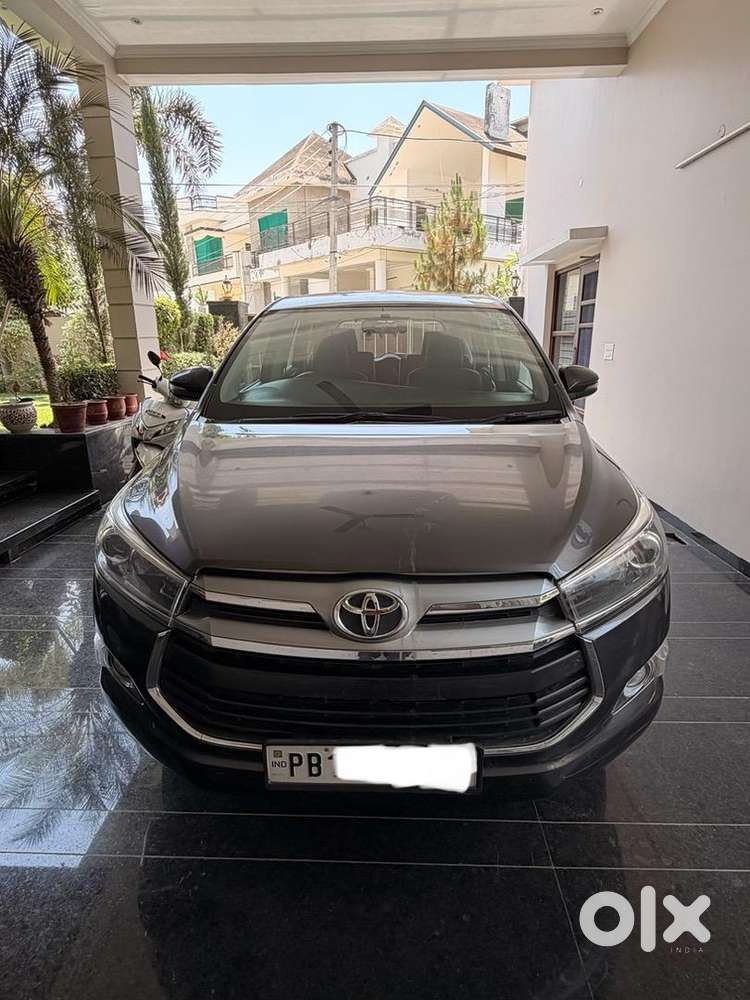 Toyota Innova Crysta 2018