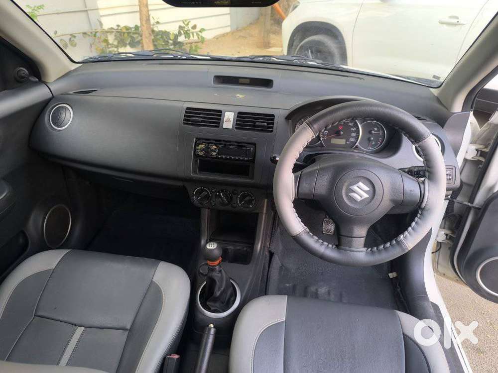 Maruti Suzuki Swift 2004-2010 Vxi Bsiv, 2011, Petrol