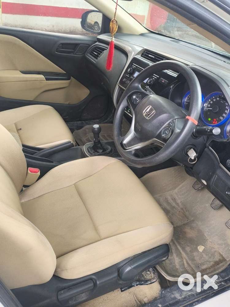 Honda City I-vtec V, 2016, Petrol