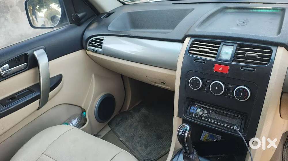 Tata Safari Storme 2013