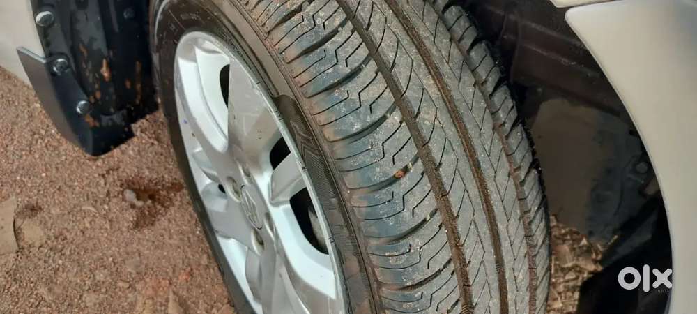 Maruti Suzuki Dzire 2014