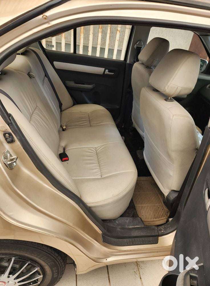 Maruti Suzuki Swift Dzire Vdi Optional, 2011, Diesel