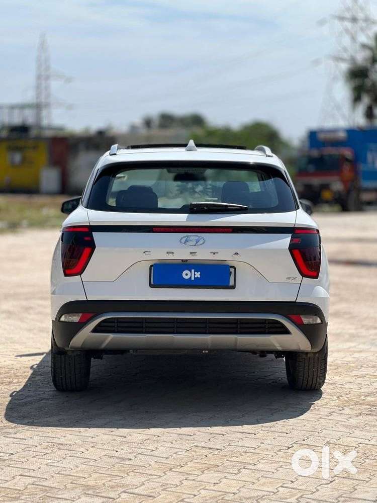 Mahindra Xuv300 W8 Amt Diesel, 2021, Diesel