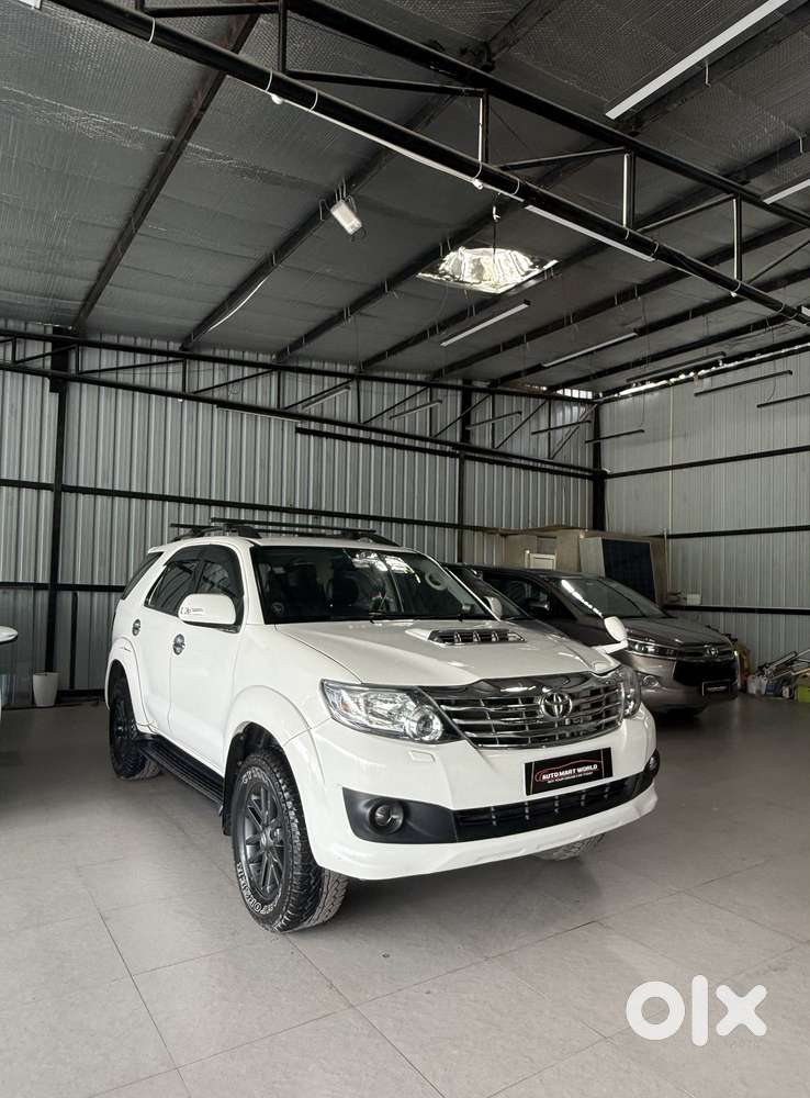 Toyota Fortuner 4x4 At, 2015, Diesel