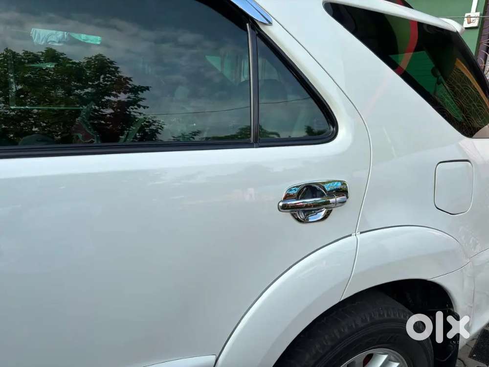 Toyota Fortuner 2014 Diesel 160000 Km Driven