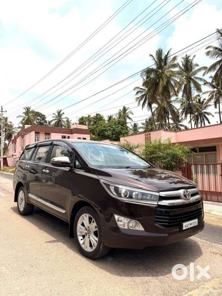 Toyota Innova Crysta 2.8 Z, 2016, Diesel