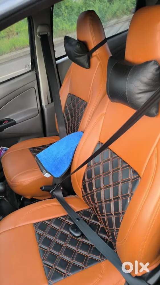 Toyota Etios Liva 2011