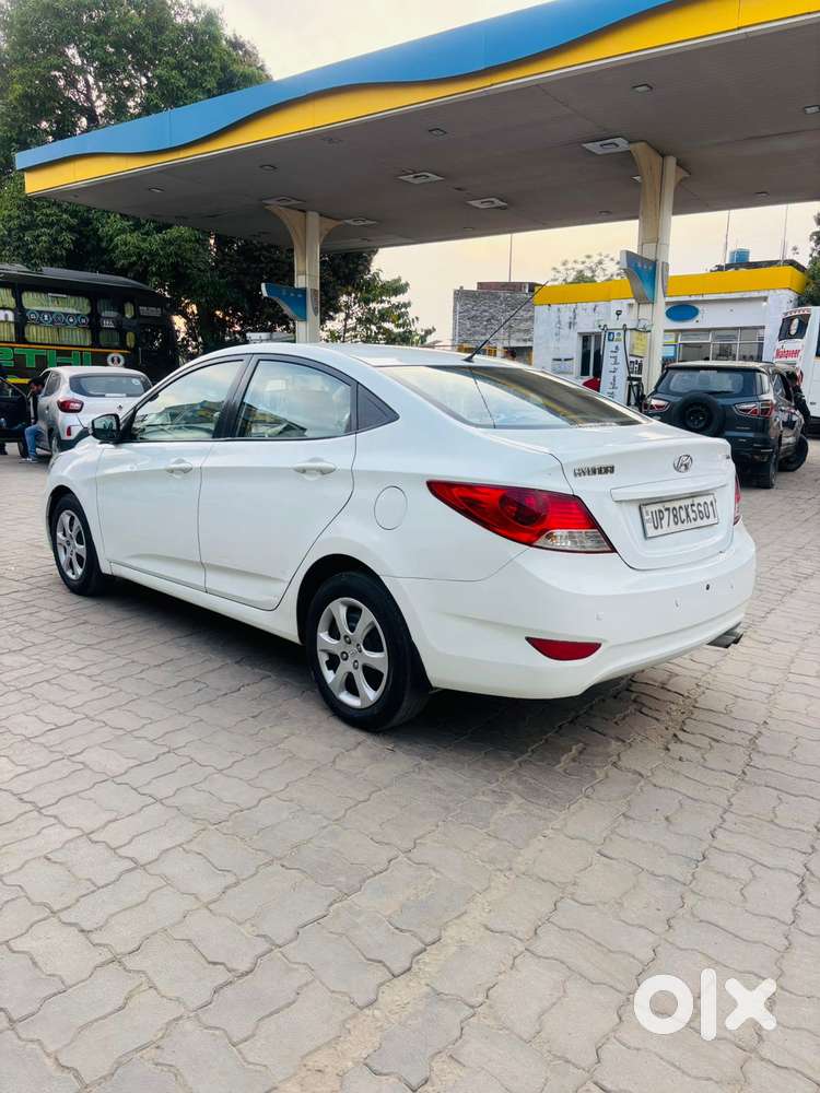 Hyundai Verna 2006-2009 1.6 Xi Abs, 2011, Petrol