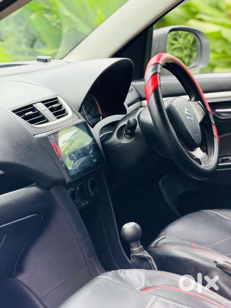 Maruti Suzuki Swift Vxi 1.2 Abs Bs-iv, 2015, Petrol