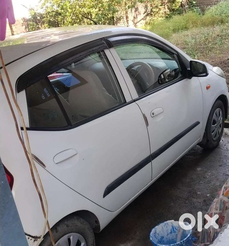 Hyundai I10 2012 Petrol 93000 Km Driven Good Condition