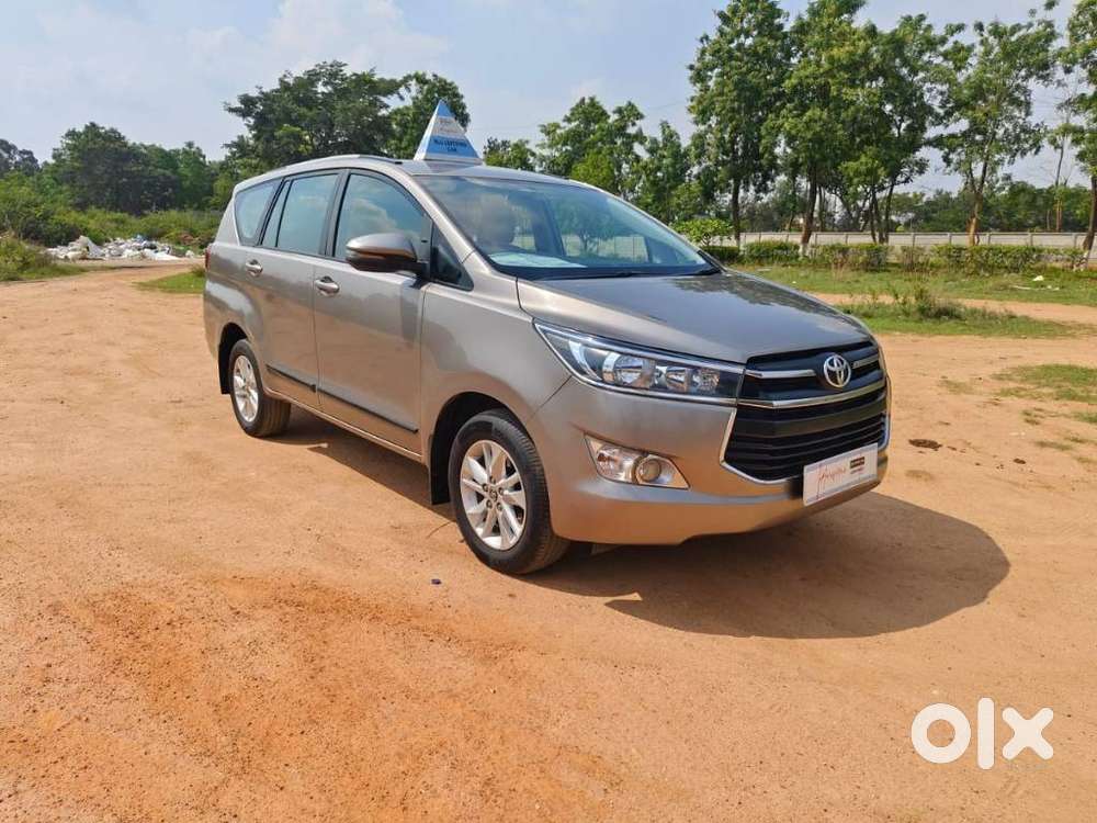 Toyota Innova Crysta 2.8 Gx At, 2017, Diesel