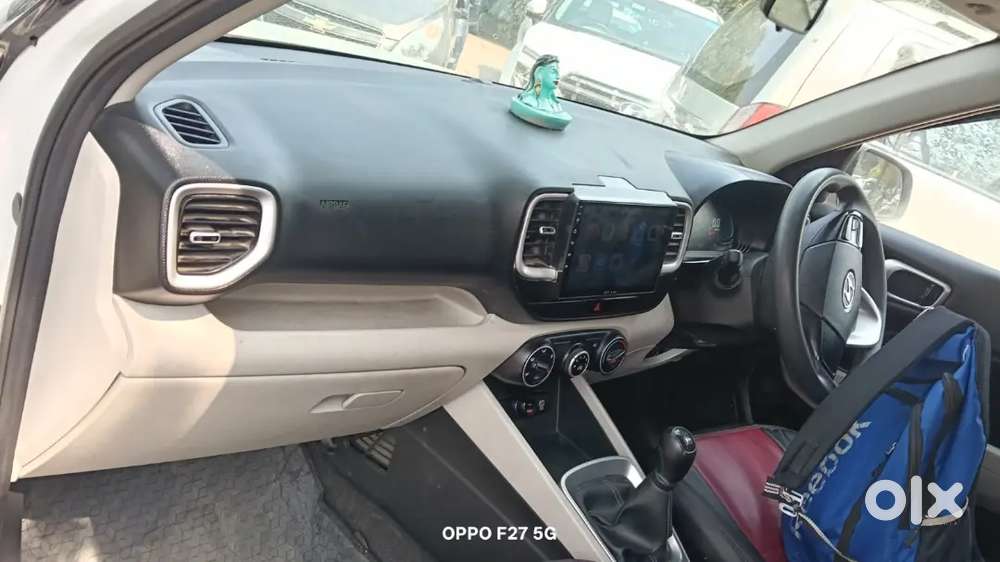 Hyundai Venue 1.2 Petrol 2023