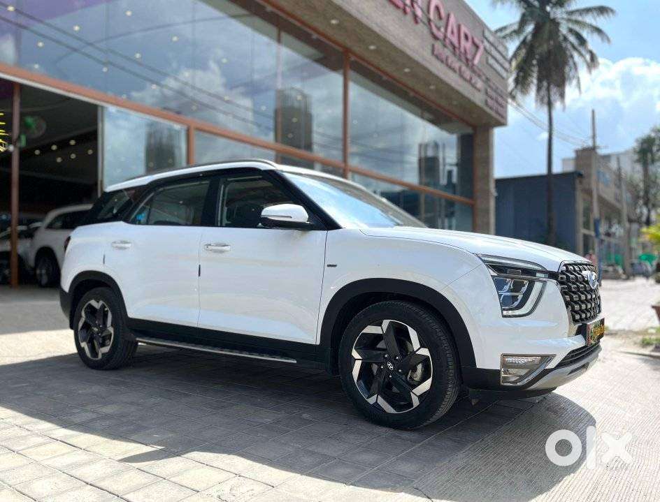 Hyundai Alcazar 2.0 Platinum (o) Petrol At 7 Str, 2022, Petrol